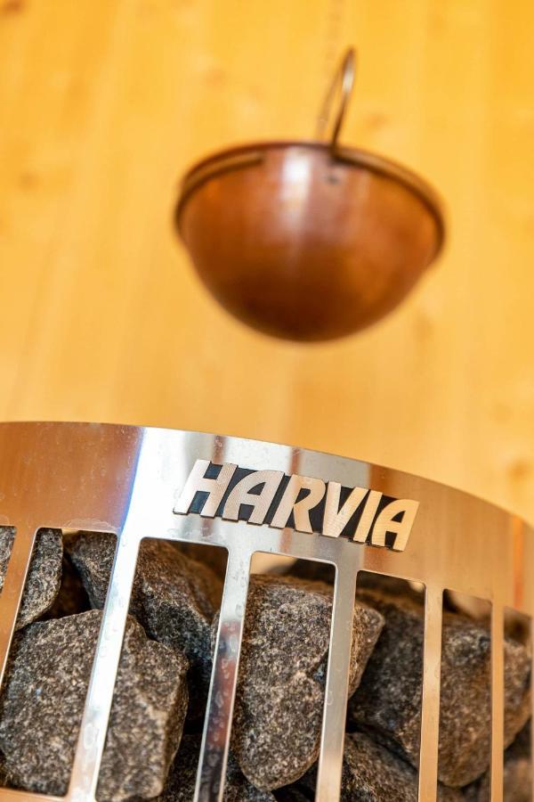 Aszuvilag Rezidencia With Sauna & Jacuzzi Legyesbenye Eksteriør bilde