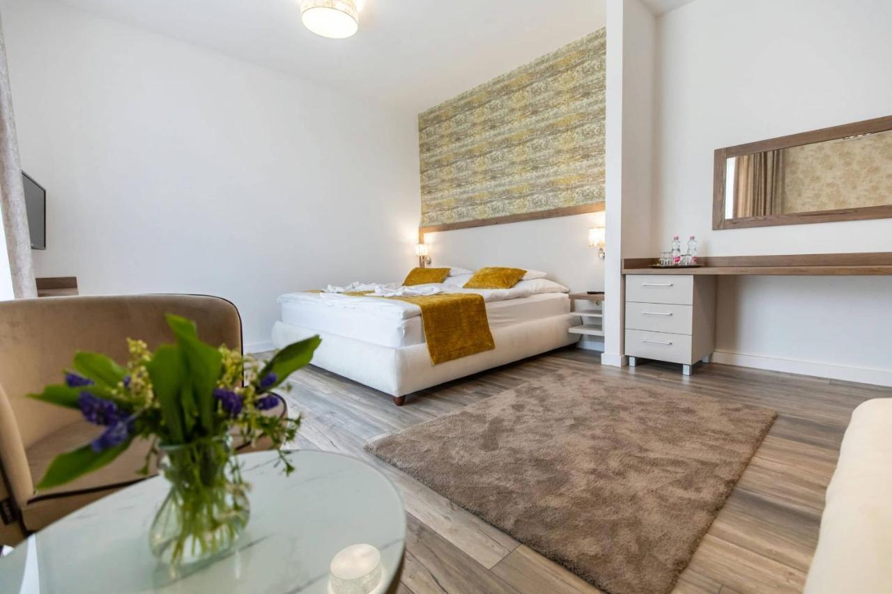 Aszuvilag Rezidencia With Sauna & Jacuzzi Legyesbenye Eksteriør bilde