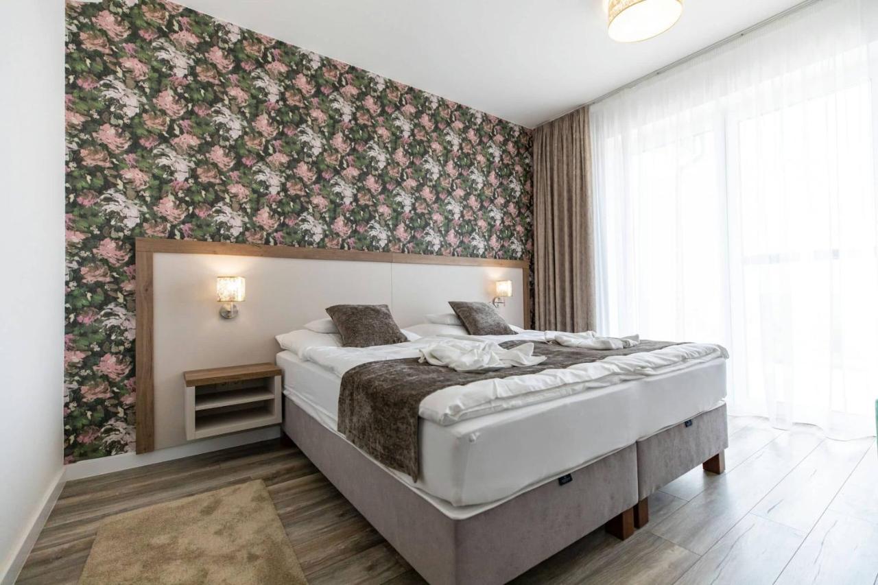 Aszuvilag Rezidencia With Sauna & Jacuzzi Legyesbenye Eksteriør bilde